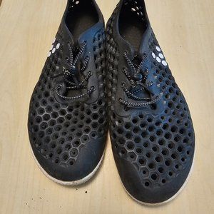 Women's Black Vivobarefoot Ultra - 38